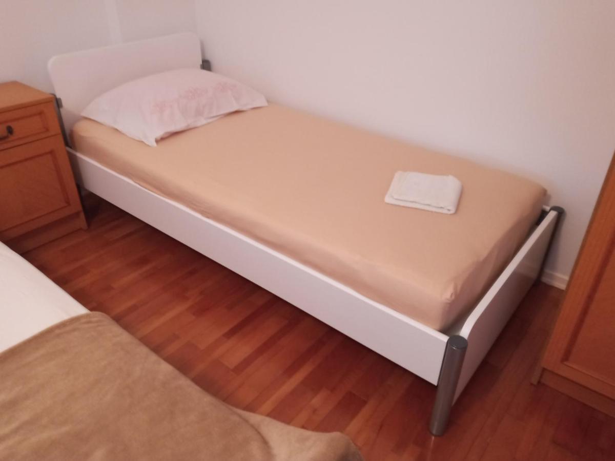 Apartment Mare 1 Novigrad  Ngoại thất bức ảnh