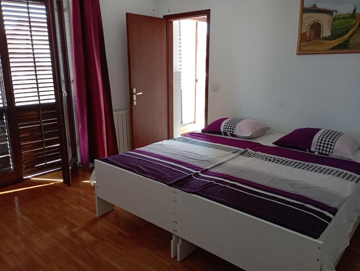 Apartment Mare 1 Novigrad  Ngoại thất bức ảnh