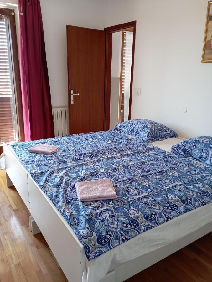 Apartment Mare 1 Novigrad  Ngoại thất bức ảnh
